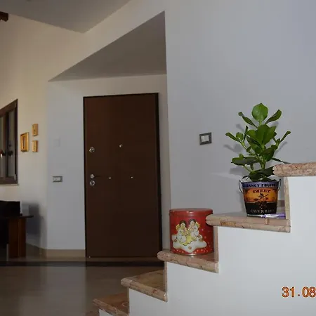 Sicil Pinuccia